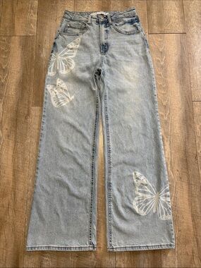Tinseltown Wide-Leg Flare Jeans with White Butterfly Motif